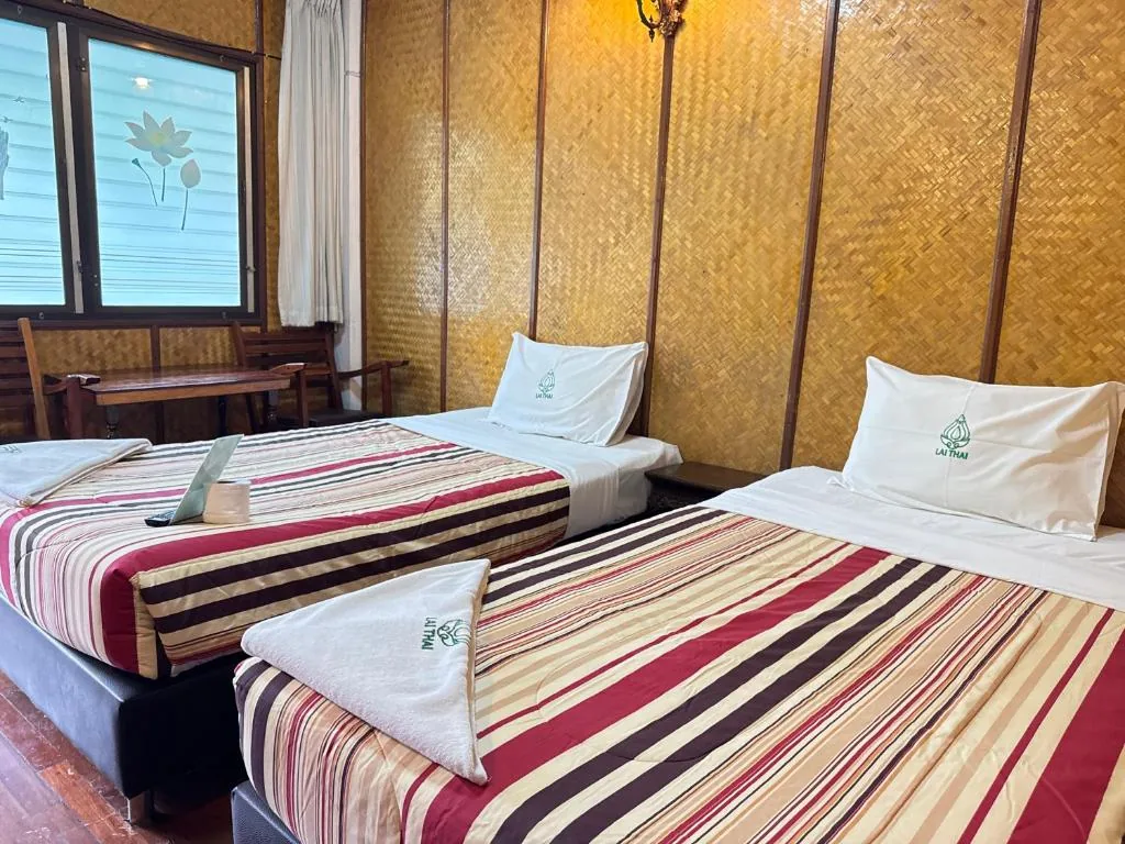 Superior Twin Room — Collection O Khu Mueang
